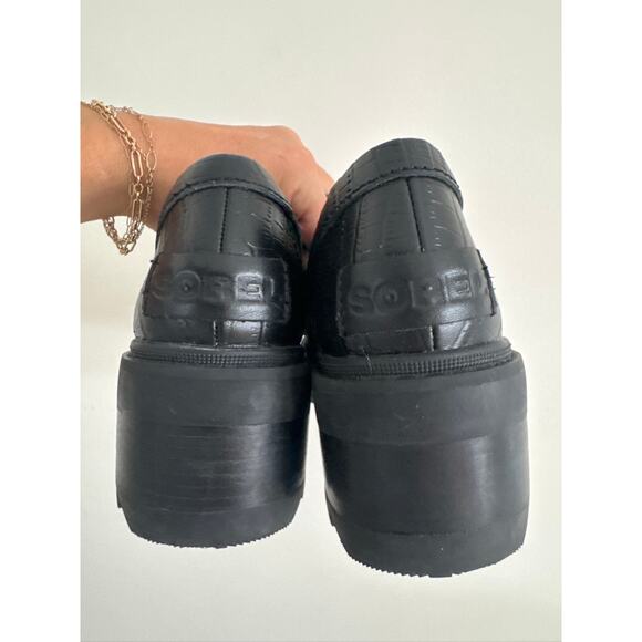 Sorel Joan Now City Loafer Chunky Platform Croc-Embossed in Black - Size 6 - Picture 7 of 8